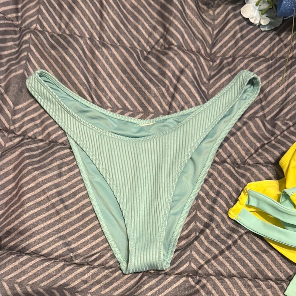 Xhilaration Ribbed Bikini Bottom